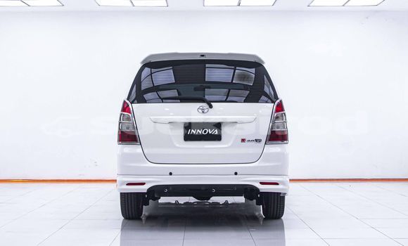 Buy Used Toyota Innova White Car in Bangkok in Bangkok Buy Used Toyota Innova White Car in Bangkok in Bangkok