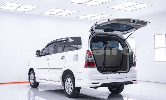 Buy Used Toyota Innova White Car in Bangkok in Bangkok Buy Used Toyota Innova White Car in Bangkok in Bangkok