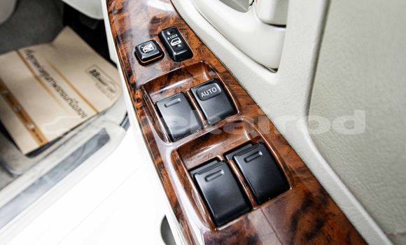 Buy Used Toyota Innova White Car in Bangkok in Bangkok Buy Used Toyota Innova White Car in Bangkok in Bangkok