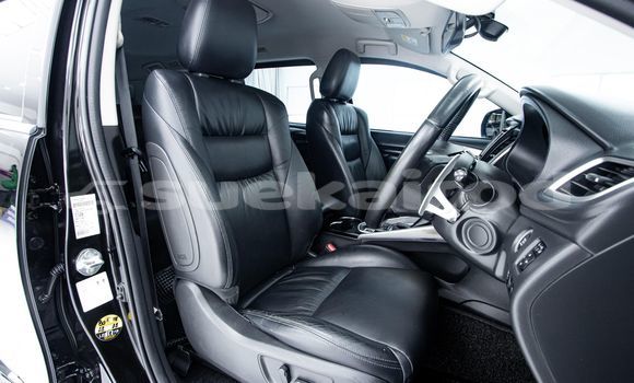 Buy Used Mitsubishi Pajero Black Car in Bangkok in Bangkok Buy Used Mitsubishi Pajero Black Car in Bangkok in Bangkok