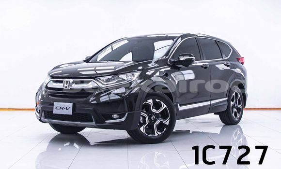 Buy Used Honda CR-V Green Car in Bangkok in Bangkok