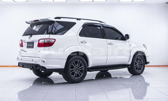 ซื้อ รถมือสอง Toyota Fortuner ขาว รถยนต์ ใน %{เมือง} ใน กรุงเทพมหานคร ซื้อ รถมือสอง Toyota Fortuner ขาว รถยนต์ ใน %{เมือง} ใน กรุงเทพมหานคร