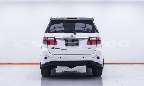 ซื้อ รถมือสอง Toyota Fortuner ขาว รถยนต์ ใน %{เมือง} ใน กรุงเทพมหานคร ซื้อ รถมือสอง Toyota Fortuner ขาว รถยนต์ ใน %{เมือง} ใน กรุงเทพมหานคร