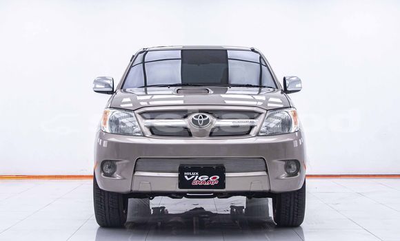 Buy Used Toyota Hiluxe VIGO Brown Car in Bangkok in Bangkok Buy Used Toyota Hiluxe VIGO Brown Car in Bangkok in Bangkok