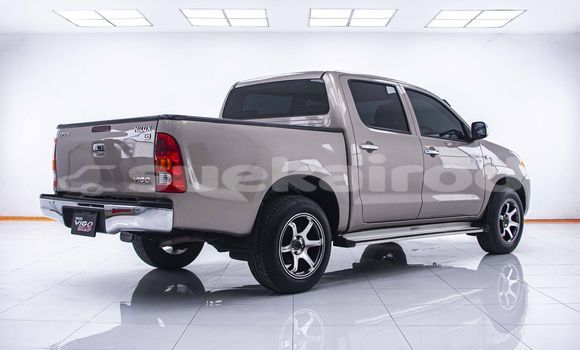 Buy Used Toyota Hiluxe VIGO Brown Car in Bangkok in Bangkok Buy Used Toyota Hiluxe VIGO Brown Car in Bangkok in Bangkok