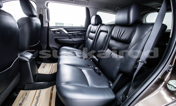 Buy Used Mitsubishi Pajero Sport Brown Car in Bangkok in Bangkok Buy Used Mitsubishi Pajero Sport Brown Car in Bangkok in Bangkok