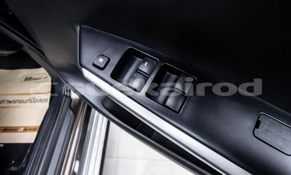 Buy Used Mitsubishi Pajero Sport Brown Car in Bangkok in Bangkok Buy Used Mitsubishi Pajero Sport Brown Car in Bangkok in Bangkok