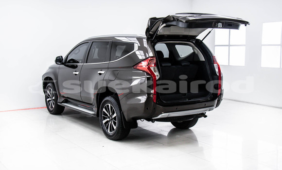 Buy Used Mitsubishi Pajero Sport Brown Car in Bangkok in Bangkok Buy Used Mitsubishi Pajero Sport Brown Car in Bangkok in Bangkok