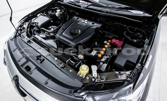 Buy Used Mitsubishi Pajero Sport Brown Car in Bangkok in Bangkok Buy Used Mitsubishi Pajero Sport Brown Car in Bangkok in Bangkok