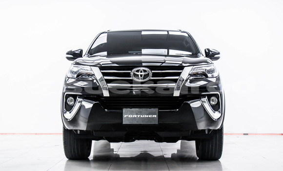 ซื้อ รถมือสอง Toyota Fortuner สีดำ รถยนต์ ใน %{เมือง} ใน กรุงเทพมหานคร ซื้อ รถมือสอง Toyota Fortuner สีดำ รถยนต์ ใน %{เมือง} ใน กรุงเทพมหานคร