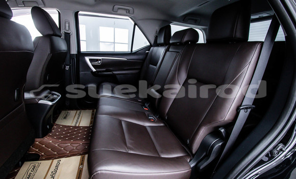 ซื้อ รถมือสอง Toyota Fortuner สีดำ รถยนต์ ใน %{เมือง} ใน กรุงเทพมหานคร ซื้อ รถมือสอง Toyota Fortuner สีดำ รถยนต์ ใน %{เมือง} ใน กรุงเทพมหานคร