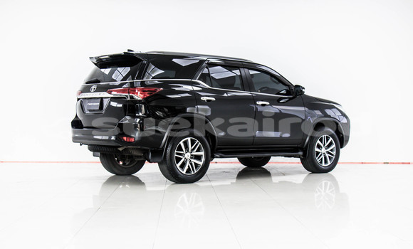 ซื้อ รถมือสอง Toyota Fortuner สีดำ รถยนต์ ใน %{เมือง} ใน กรุงเทพมหานคร ซื้อ รถมือสอง Toyota Fortuner สีดำ รถยนต์ ใน %{เมือง} ใน กรุงเทพมหานคร
