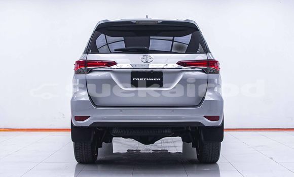 ซื้อ รถมือสอง Toyota Fortuner อื่น ๆ รถยนต์ ใน %{เมือง} ใน กรุงเทพมหานคร ซื้อ รถมือสอง Toyota Fortuner อื่น ๆ รถยนต์ ใน %{เมือง} ใน กรุงเทพมหานคร