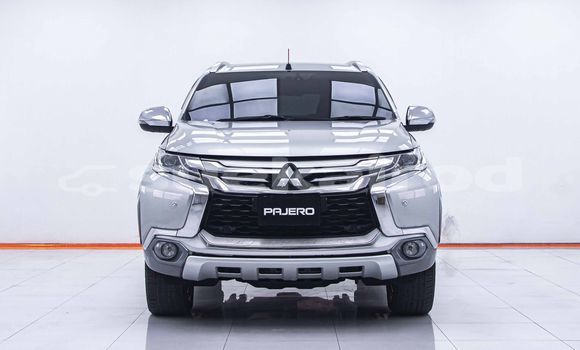 Buy Used Mitsubishi Pajero Other Car in Bangkok in Bangkok Buy Used Mitsubishi Pajero Other Car in Bangkok in Bangkok
