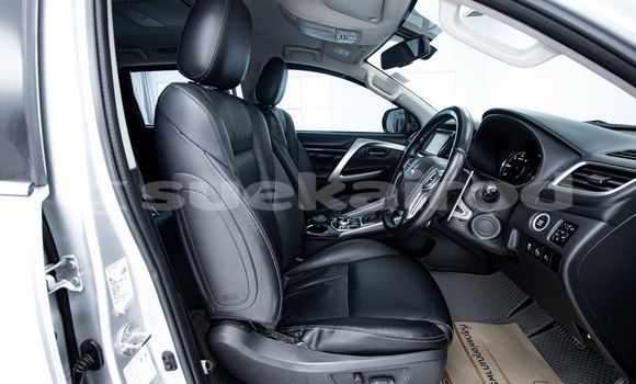 Buy Used Mitsubishi Pajero Other Car in Bangkok in Bangkok Buy Used Mitsubishi Pajero Other Car in Bangkok in Bangkok