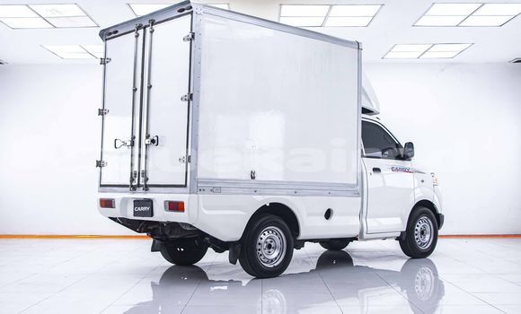 Buy Used Suzuki Carry White Car in Bangkok in Bangkok Buy Used Suzuki Carry White Car in Bangkok in Bangkok