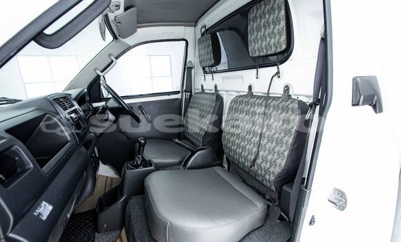 Buy Used Suzuki Carry White Car in Bangkok in Bangkok Buy Used Suzuki Carry White Car in Bangkok in Bangkok