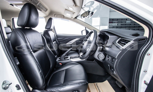 Buy Used Mitsubishi Xpander White Car in Bangkok in Bangkok Buy Used Mitsubishi Xpander White Car in Bangkok in Bangkok