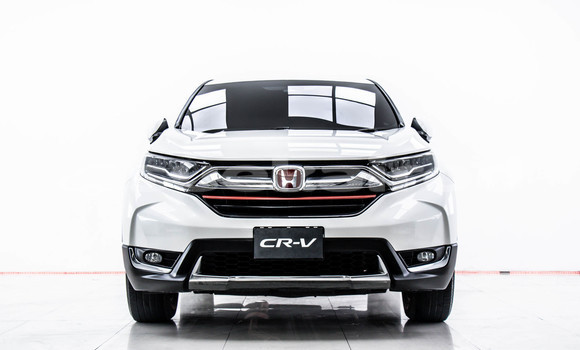 Buy Used Honda CR-V White Car in Bangkok in Bangkok Buy Used Honda CR-V White Car in Bangkok in Bangkok