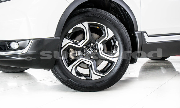 Buy Used Honda CR-V White Car in Bangkok in Bangkok Buy Used Honda CR-V White Car in Bangkok in Bangkok