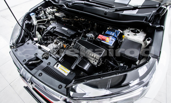 Buy Used Honda CR-V White Car in Bangkok in Bangkok Buy Used Honda CR-V White Car in Bangkok in Bangkok