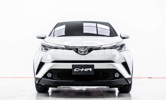ซื้อ รถมือสอง Toyota C-HR ขาว รถยนต์ ใน %{เมือง} ใน กรุงเทพมหานคร ซื้อ รถมือสอง Toyota C-HR ขาว รถยนต์ ใน %{เมือง} ใน กรุงเทพมหานคร