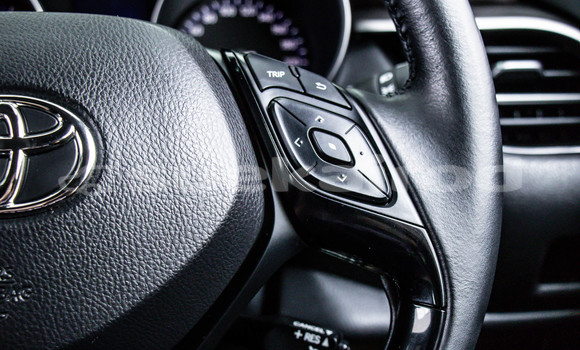 ซื้อ รถมือสอง Toyota C-HR ขาว รถยนต์ ใน %{เมือง} ใน กรุงเทพมหานคร ซื้อ รถมือสอง Toyota C-HR ขาว รถยนต์ ใน %{เมือง} ใน กรุงเทพมหานคร