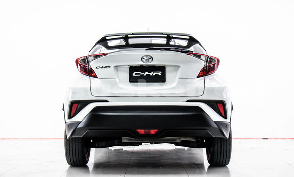 ซื้อ รถมือสอง Toyota C-HR ขาว รถยนต์ ใน %{เมือง} ใน กรุงเทพมหานคร ซื้อ รถมือสอง Toyota C-HR ขาว รถยนต์ ใน %{เมือง} ใน กรุงเทพมหานคร