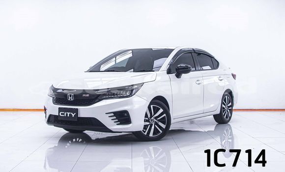 ซื้อ รถมือสอง Honda City ขาว รถยนต์ ใน %{เมือง} ใน กรุงเทพมหานคร