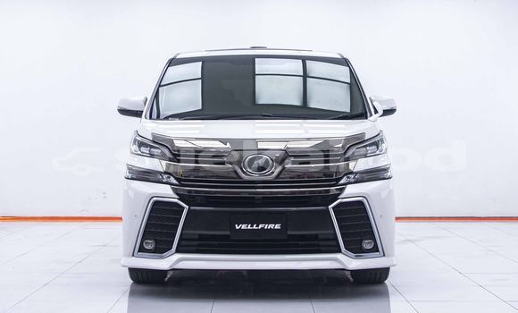 Buy Used Toyota Vellfire White Car in Bangkok in Bangkok Buy Used Toyota Vellfire White Car in Bangkok in Bangkok