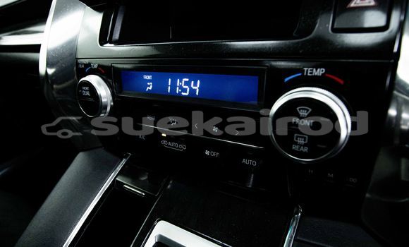 Buy Used Toyota Vellfire White Car in Bangkok in Bangkok Buy Used Toyota Vellfire White Car in Bangkok in Bangkok