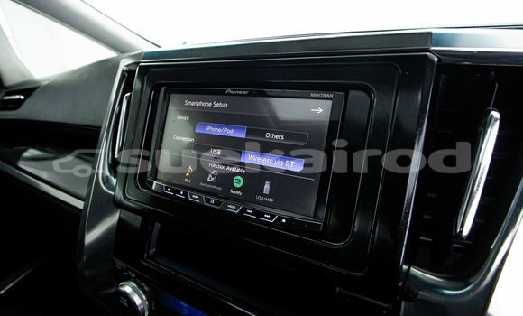 Buy Used Toyota Vellfire White Car in Bangkok in Bangkok Buy Used Toyota Vellfire White Car in Bangkok in Bangkok