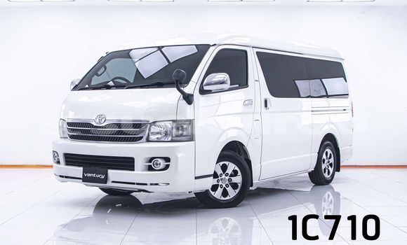 Buy Used Toyota Ventury White Car in Bangkok in Bangkok Buy Used Toyota Ventury White Car in Bangkok in Bangkok