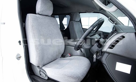 ซื้อ รถมือสอง Toyota Ventury ขาว รถยนต์ ใน %{เมือง} ใน กรุงเทพมหานคร ซื้อ รถมือสอง Toyota Ventury ขาว รถยนต์ ใน %{เมือง} ใน กรุงเทพมหานคร