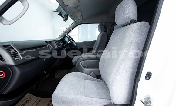 ซื้อ รถมือสอง Toyota Ventury ขาว รถยนต์ ใน %{เมือง} ใน กรุงเทพมหานคร ซื้อ รถมือสอง Toyota Ventury ขาว รถยนต์ ใน %{เมือง} ใน กรุงเทพมหานคร