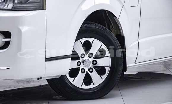 ซื้อ รถมือสอง Toyota Ventury ขาว รถยนต์ ใน %{เมือง} ใน กรุงเทพมหานคร ซื้อ รถมือสอง Toyota Ventury ขาว รถยนต์ ใน %{เมือง} ใน กรุงเทพมหานคร