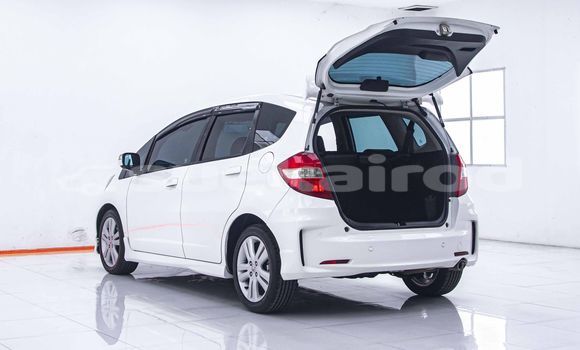 Buy Used Honda Jazz White Car in Bangkok in Bangkok Buy Used Honda Jazz White Car in Bangkok in Bangkok