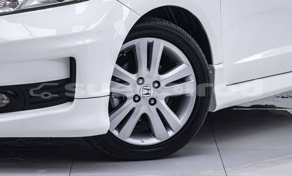 Buy Used Honda Jazz White Car in Bangkok in Bangkok Buy Used Honda Jazz White Car in Bangkok in Bangkok