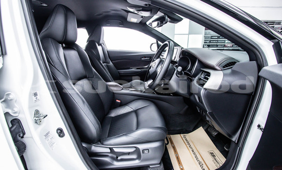 Buy Used Toyota C-HR White Car in Bangkok in Bangkok Buy Used Toyota C-HR White Car in Bangkok in Bangkok