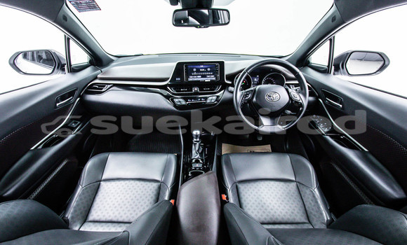 Buy Used Toyota C-HR White Car in Bangkok in Bangkok Buy Used Toyota C-HR White Car in Bangkok in Bangkok