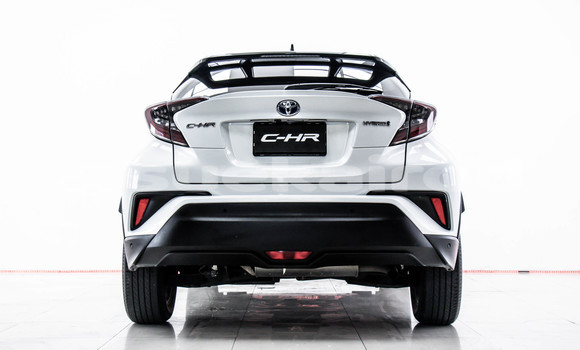 Buy Used Toyota C-HR White Car in Bangkok in Bangkok Buy Used Toyota C-HR White Car in Bangkok in Bangkok