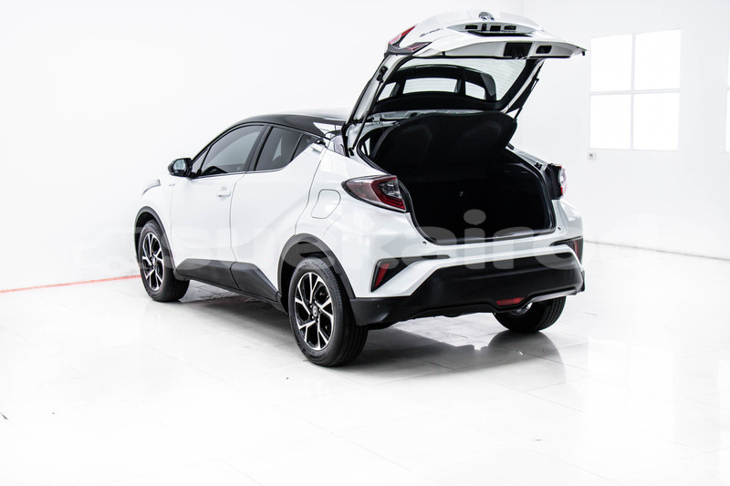 Big with watermark toyota c hr bangkok bangkok 74738