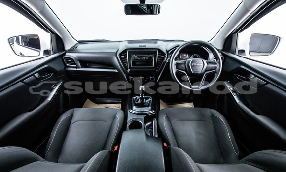 Buy Used Isuzu D-Max White Car in Bangkok in Bangkok Buy Used Isuzu D-Max White Car in Bangkok in Bangkok