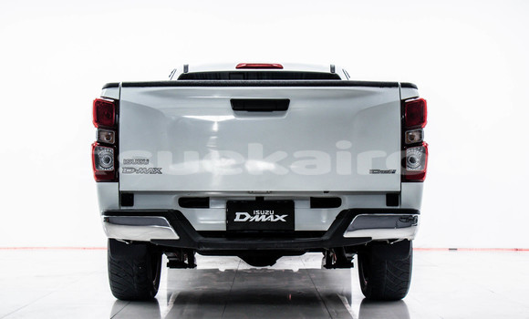 Buy Used Isuzu D-Max White Car in Bangkok in Bangkok Buy Used Isuzu D-Max White Car in Bangkok in Bangkok