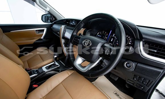 ซื้อ รถมือสอง Toyota Fortuner ขาว รถยนต์ ใน %{เมือง} ใน กรุงเทพมหานคร ซื้อ รถมือสอง Toyota Fortuner ขาว รถยนต์ ใน %{เมือง} ใน กรุงเทพมหานคร