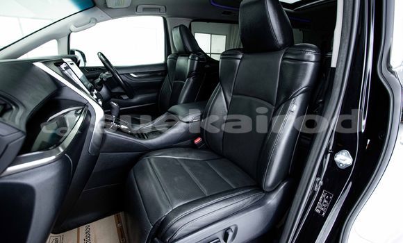 ซื้อ รถมือสอง Toyota Alphard สีดำ รถยนต์ ใน %{เมือง} ใน กรุงเทพมหานคร ซื้อ รถมือสอง Toyota Alphard สีดำ รถยนต์ ใน %{เมือง} ใน กรุงเทพมหานคร