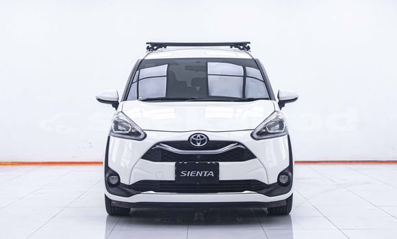 Buy Used Toyota Sienta White Car in Bangkok in Bangkok Buy Used Toyota Sienta White Car in Bangkok in Bangkok