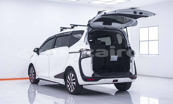 Buy Used Toyota Sienta White Car in Bangkok in Bangkok Buy Used Toyota Sienta White Car in Bangkok in Bangkok
