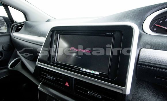 Buy Used Toyota Sienta White Car in Bangkok in Bangkok Buy Used Toyota Sienta White Car in Bangkok in Bangkok