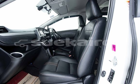 Buy Used Toyota Sienta White Car in Bangkok in Bangkok Buy Used Toyota Sienta White Car in Bangkok in Bangkok